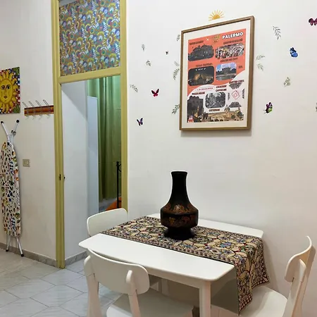 Orange Lemon Business Apartment Palermo