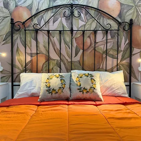 Orange Lemon Business Apartment *